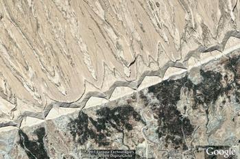 Khvorgu, Iran area for strike and dip, mid view