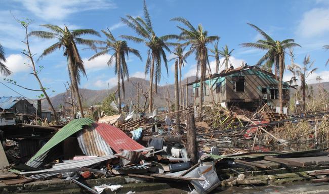 devastation_tacloban_philippines_ca_14732657191502470822.jpg